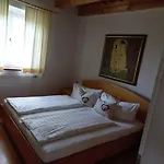 Attersee Gartenvilla 4*