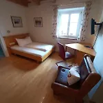 Attersee Gartenvilla 4*