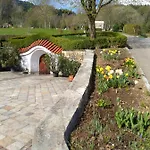 Attersee Gartenvilla