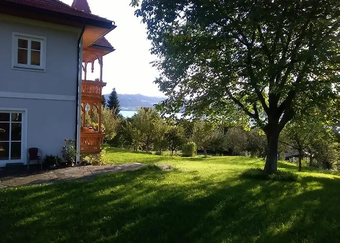 Attersee Gartenvilla 4*