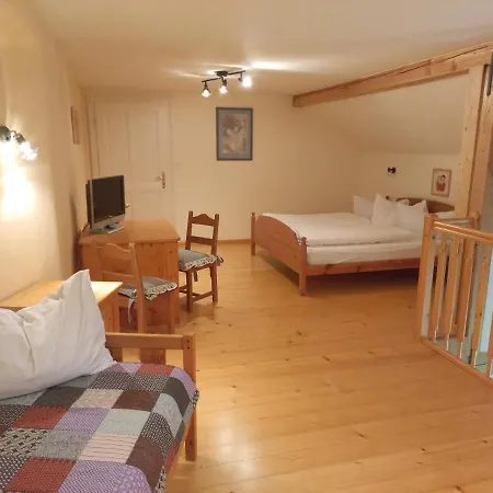 Attersee Gartenvilla Pensión