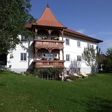 Attersee Gartenvilla Nussdorf am Attersee