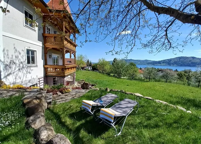 Gasthuis Attersee Gartenvilla