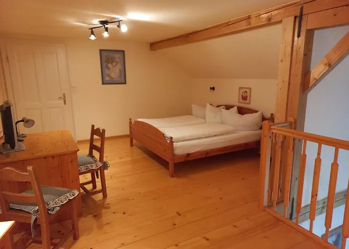 Attersee Gartenvilla