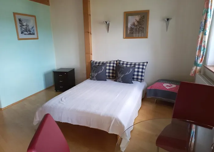 Gasthuis Attersee Gartenvilla 4*